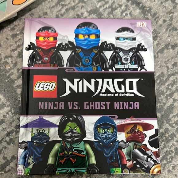 LEGO Ninjago: Ninja vs. Ghost Ninja Book - Picture 1 of 1
